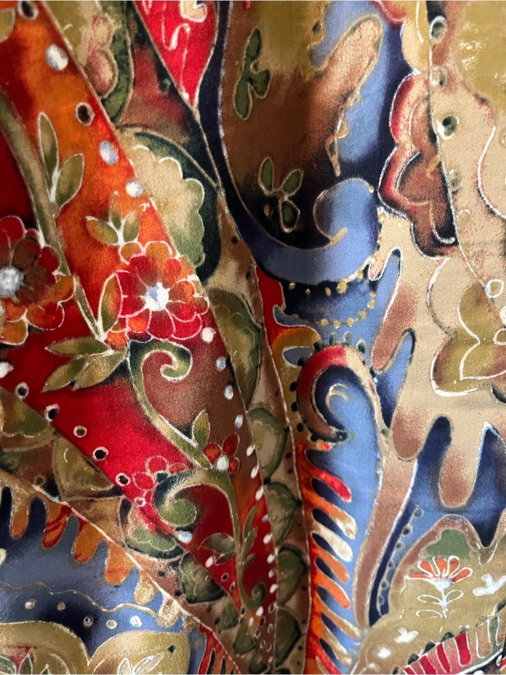 Chico's Multicolor Floral Button-Front Top in Olive, Rust & Red - Picture 4 of 4